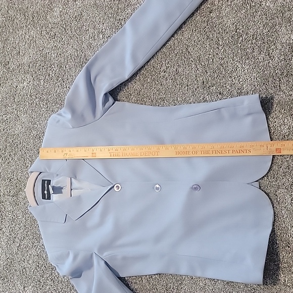 Sag Harbor Blazer size 8 - Picture 4 of 4